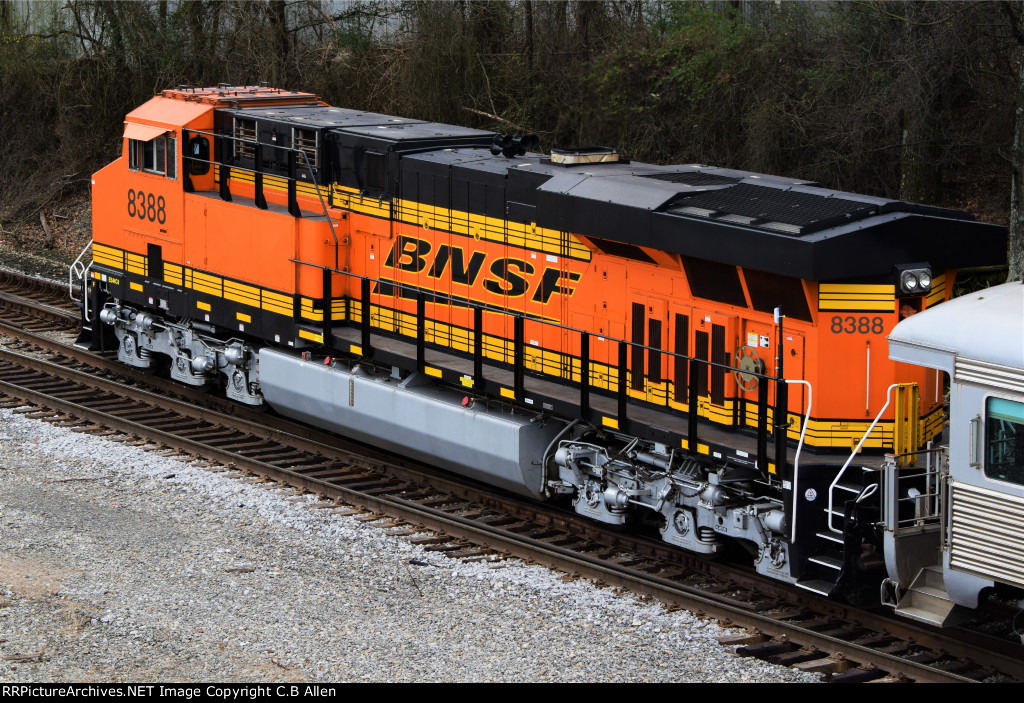 BNSF 8388